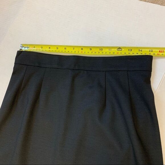 MOSCHINO NWOT Black Wool pencil skirt size 12 - Picture 4 of 8